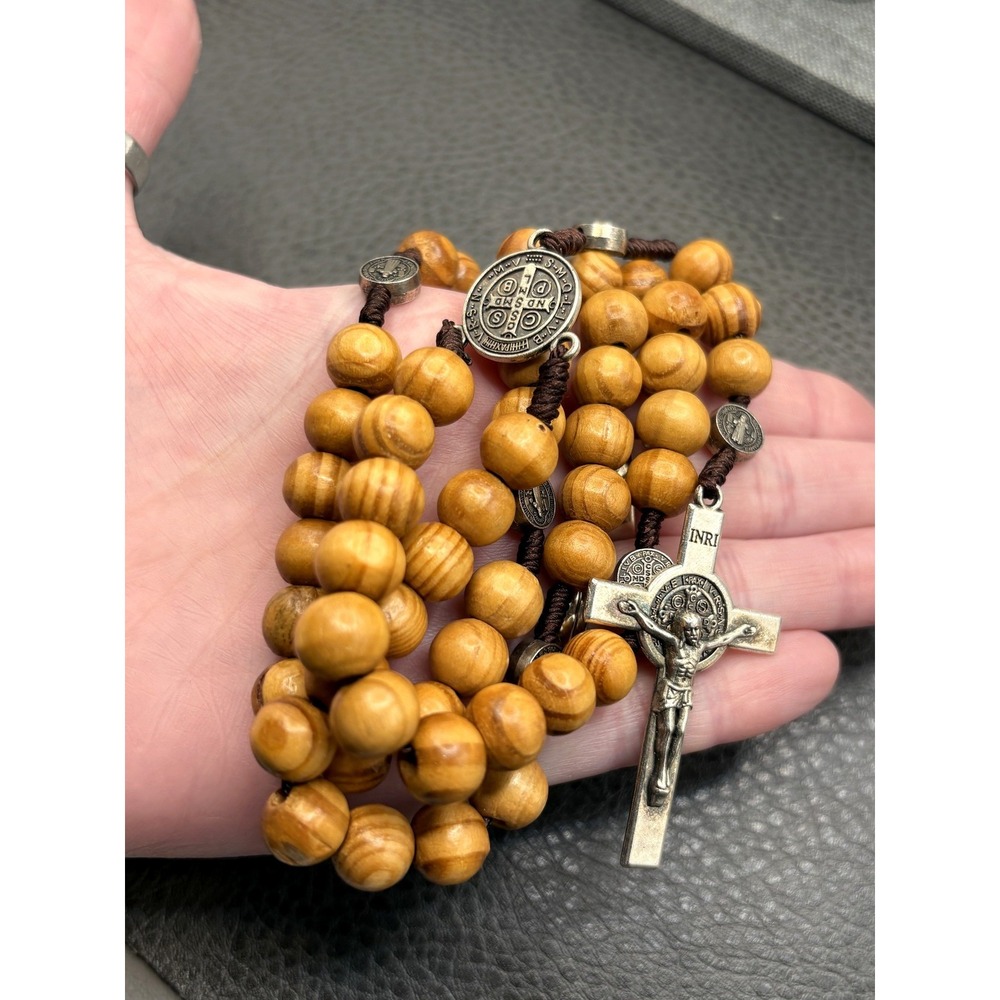 Vintage Catholic Rosary Beads Wood Bead with Medal Cross Pendant Silver Tone